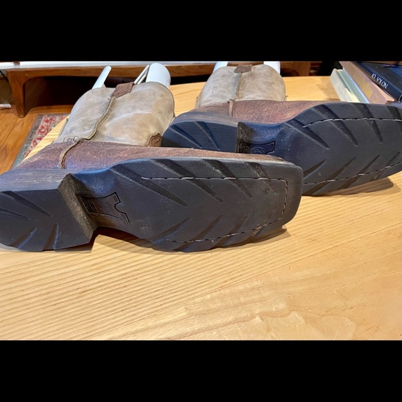 Men’s Ariat Boots. - Picture 7 of 7